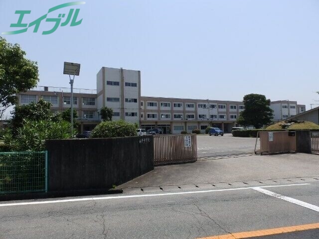 【プロミネント伊勢中川IIの中学校】