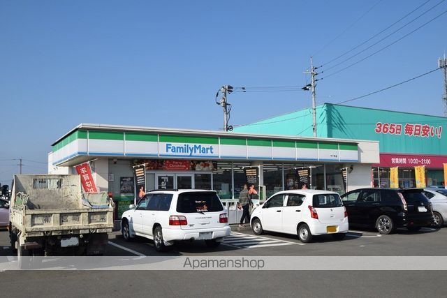 コンビニ　ファミリーマート千丁町店（コンビニ）まで224m