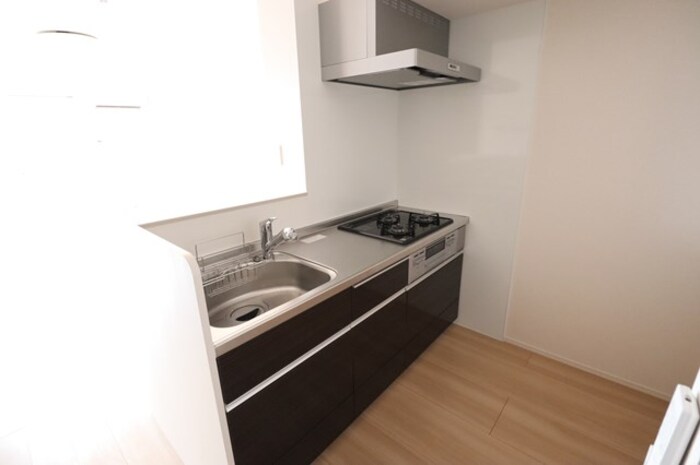 キッチン　対面システムキッチン（ガスコンロ付）