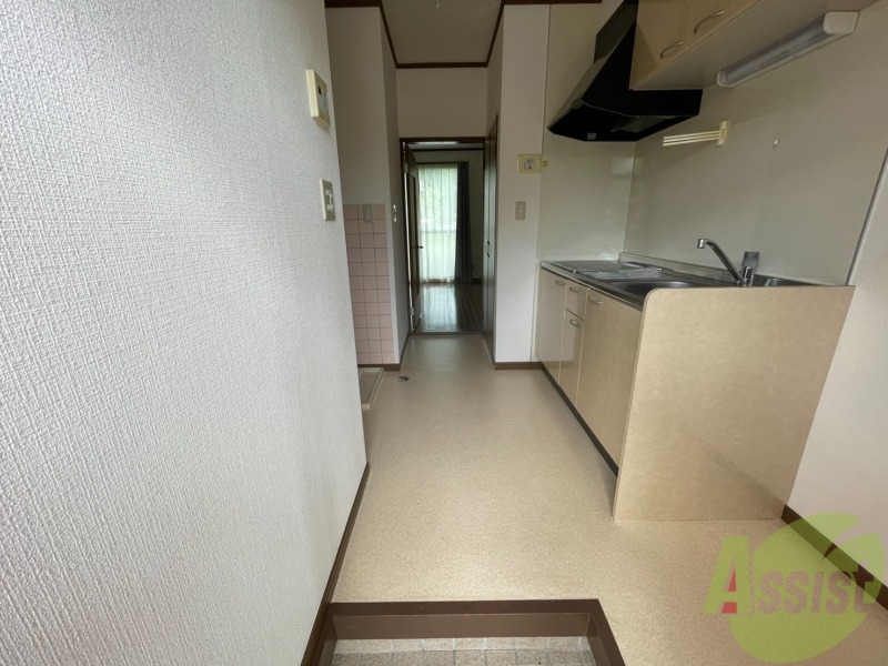 玄関　玄関の様子です。明るい印象ですね。気分もあがりそう。