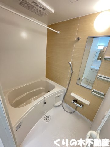 バス・シャワールーム　お風呂で日々の疲れを落としましょう