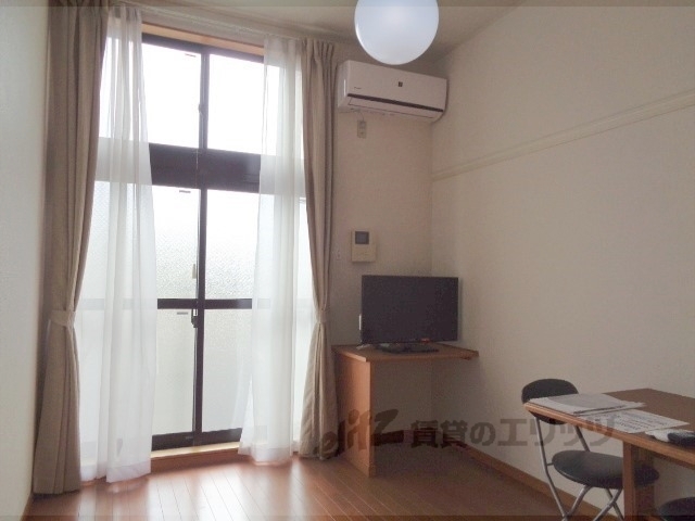 居室・リビング　洋室