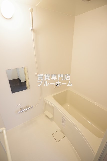 バス・シャワールーム　素敵な浴室です！