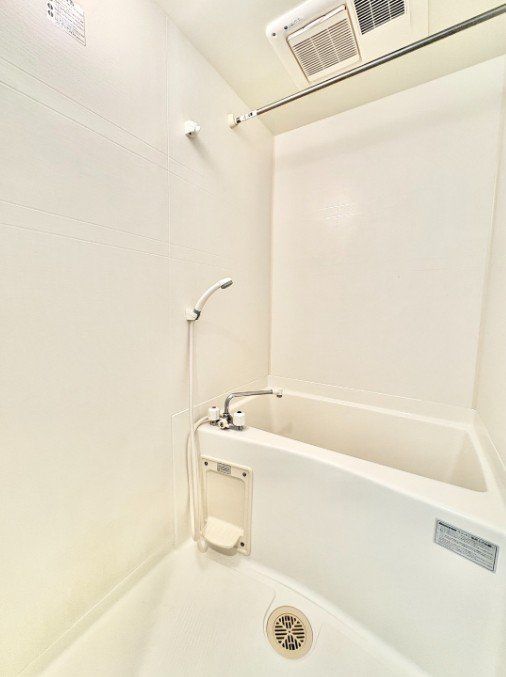 バス・シャワールーム　バス