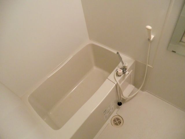 バス・シャワールーム　バストイレ別・浴室乾燥機付き