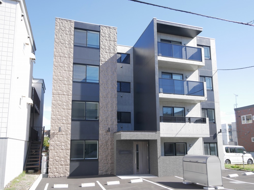 建物外観　エアコン完備の人気のデザイナーズマンションです♪