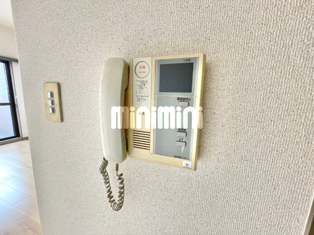 セキュリティ　訪問者の確認やオートロックの解除が出来ます。