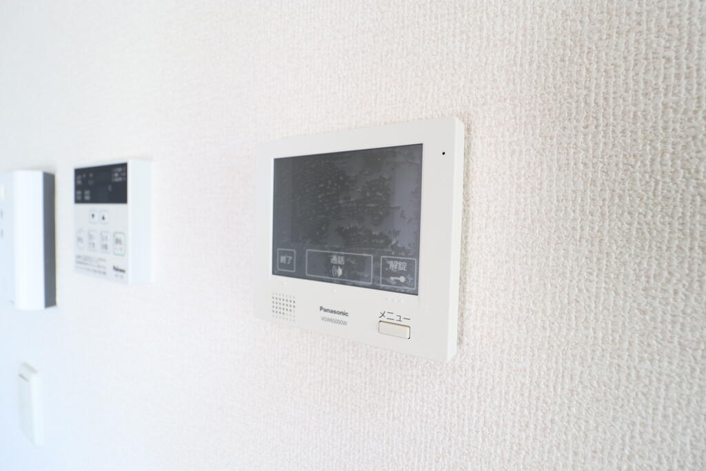 セキュリティ　モニター付きインターホン☆