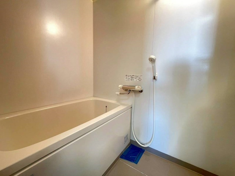 バス・シャワールーム　ゆったりできる浴室