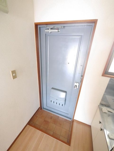 玄関　★お問い合わせはタウンハウジング聖蹟桜ヶ丘店まで★