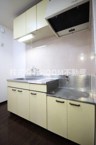 キッチン　キッチンでお料理をお楽しみください