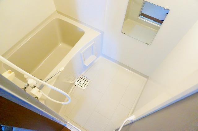 バス・シャワールーム　浴室