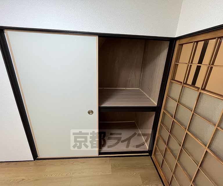 収納　他にも収納スペースあり