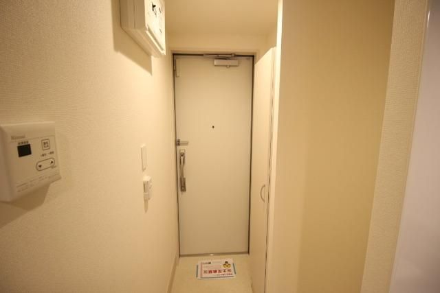 玄関　シューズボックス完備
