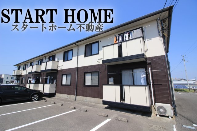 建物外観　落ち着いた雰囲気の外観です