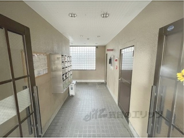 ロビー　ロビー