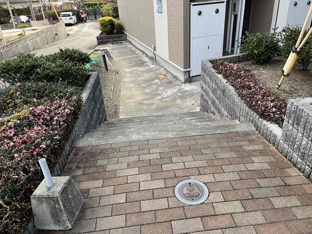 エントランス　駐車場