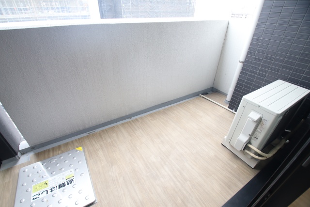 バルコニー　※別室の参考写真の為、現況優先です。