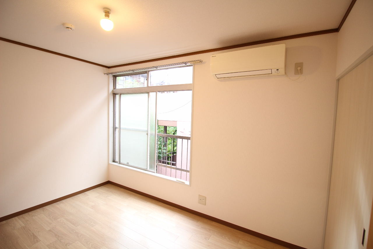 居室・リビング　洋5.4（CF)