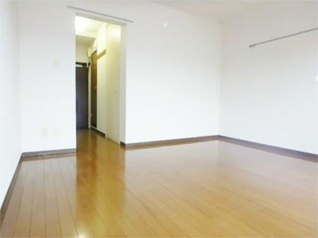 その他部屋・スペース　洋室８帖