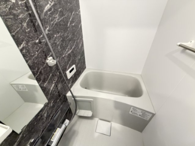 バス・シャワールーム　同型タイプ物件の写真です。