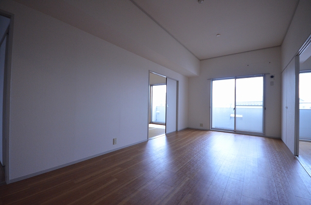 居室・リビング　別号室の写真です