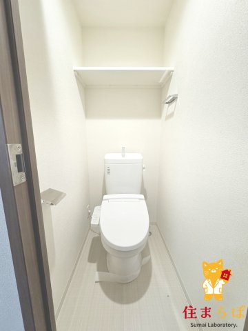 トイレ　「LINEから始める“第一章”、一緒に描きませんか？」