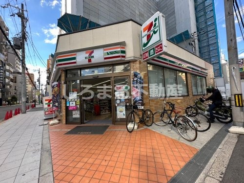コンビニ　セブンイレブン 大阪南久宝寺町1丁目店（コンビニ）まで241m