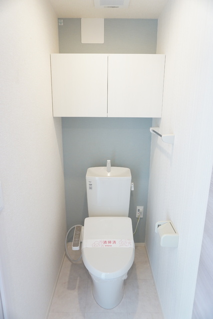 トイレ　☆トイレは洗浄便座付きです☆