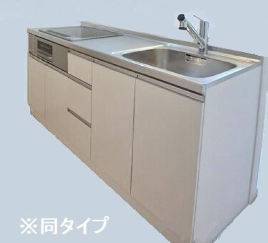 キッチン　※同タイプ部屋の写真です。