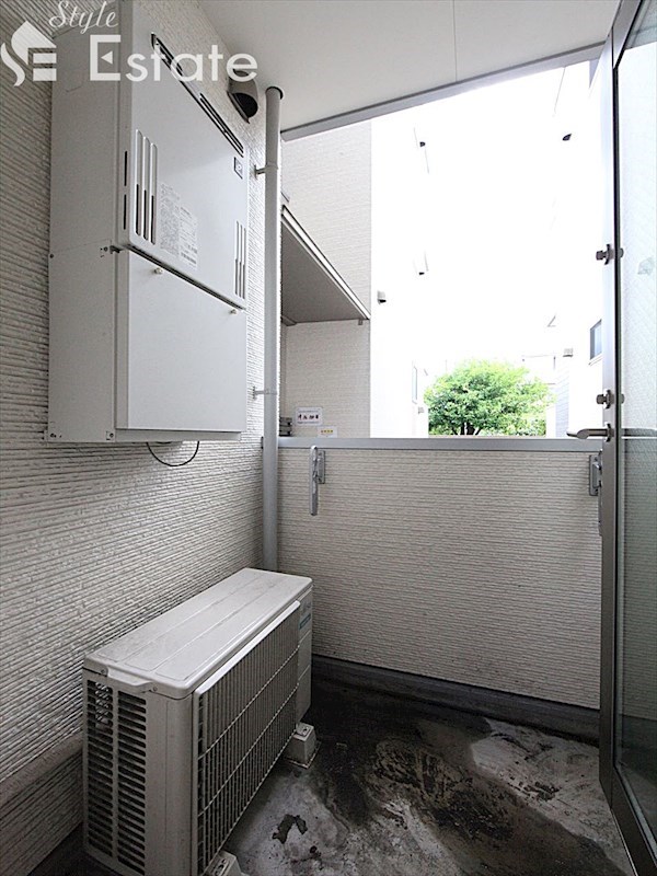 バルコニー　バルコニー