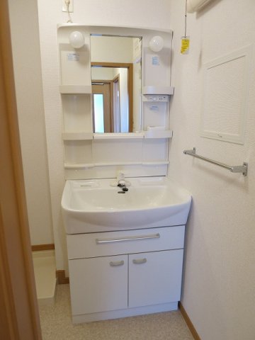 洗面設備　広い洗面スペース