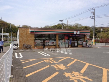 コンビニ　セブンイレブン船橋夏見町２丁目店（コンビニ）まで1063m