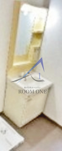 洗面設備　独立洗面台です。