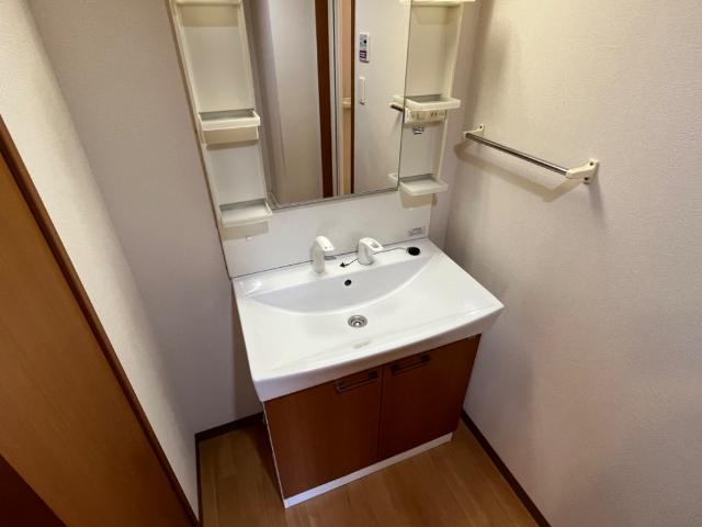 洗面設備　洗髪洗面化粧台