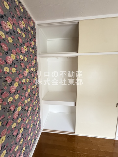 収納　奥行のある収納付です！増えがちな荷物をもスッキリ収納できます