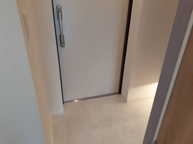 玄関　玄関です。