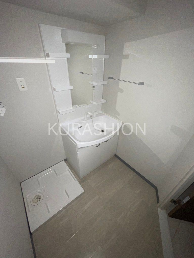 洗面設備　別部屋の写真になります。