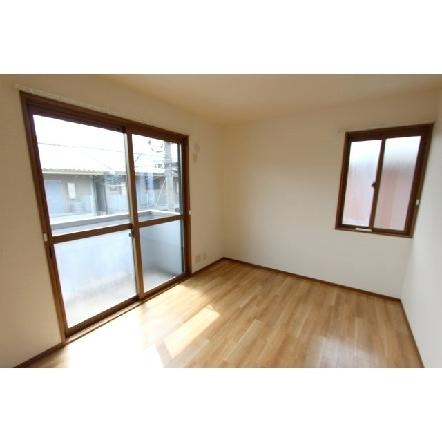 その他部屋・スペース　バルコニー側洋室