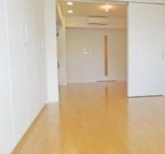 居室・リビング　☆明るい居室☆