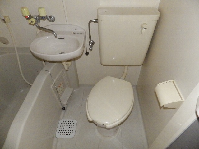 トイレ　シンプルで使いやすいトイレです