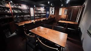 飲食店　麻布十番 薬膳カレー 新海 虎ノ門店（飲食店）まで91m