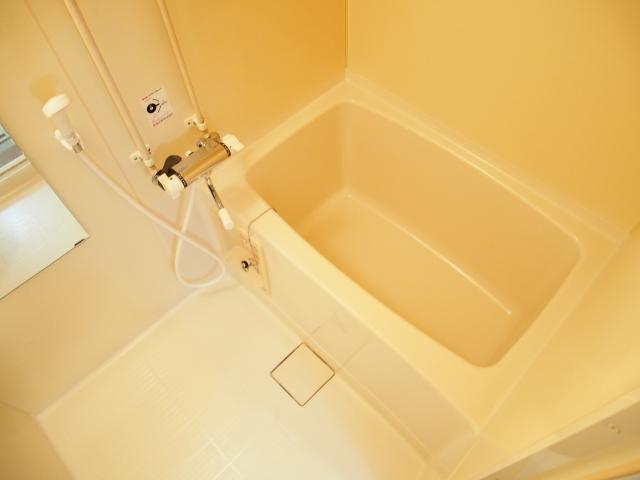 バス・シャワールーム　浴室