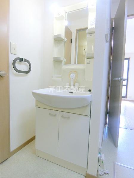 洗面設備　写真は別のお部屋のイメージです。現況優先