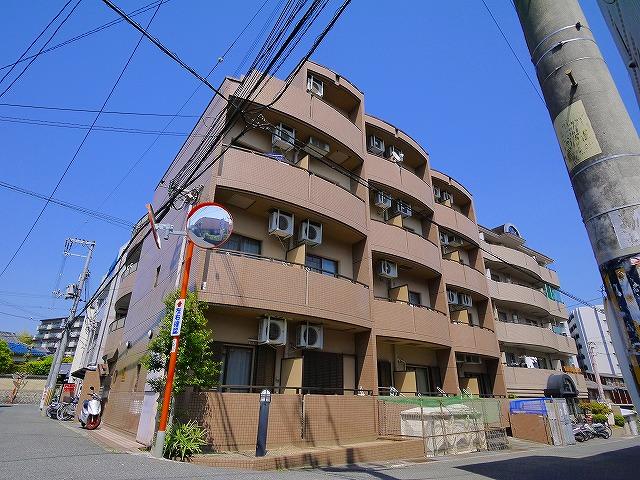 建物外観　外はこのようになっています