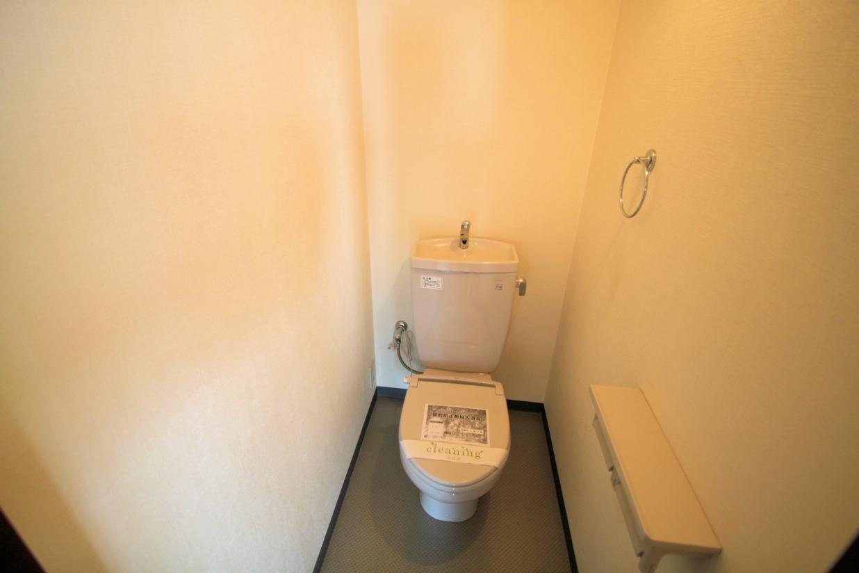 トイレ　水洗トイレ