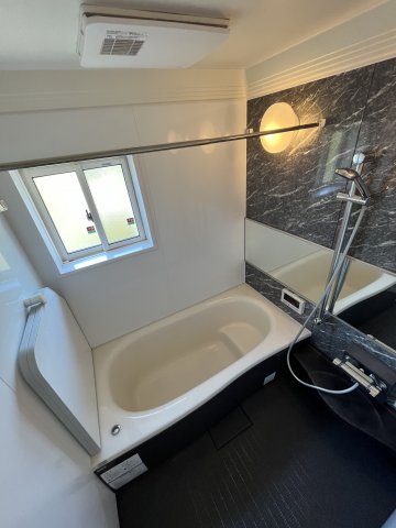バス・シャワールーム　きれいなお風呂です♪