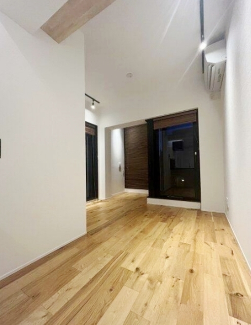 居室・リビング　同仕様写真