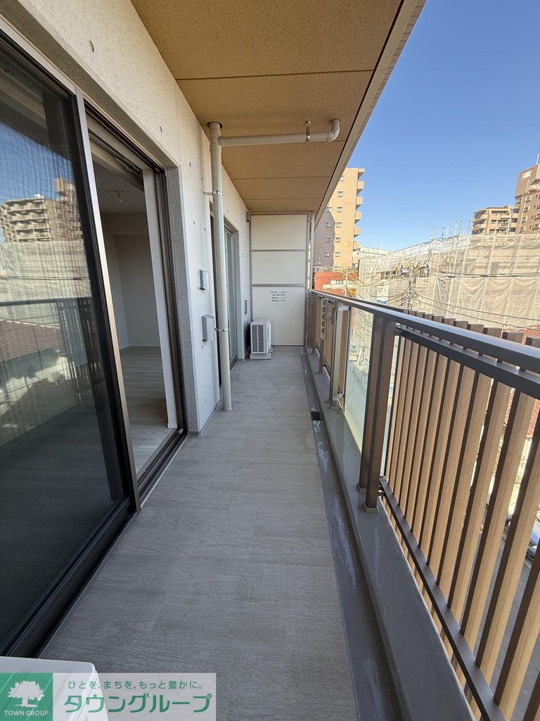 バルコニー　駐車場