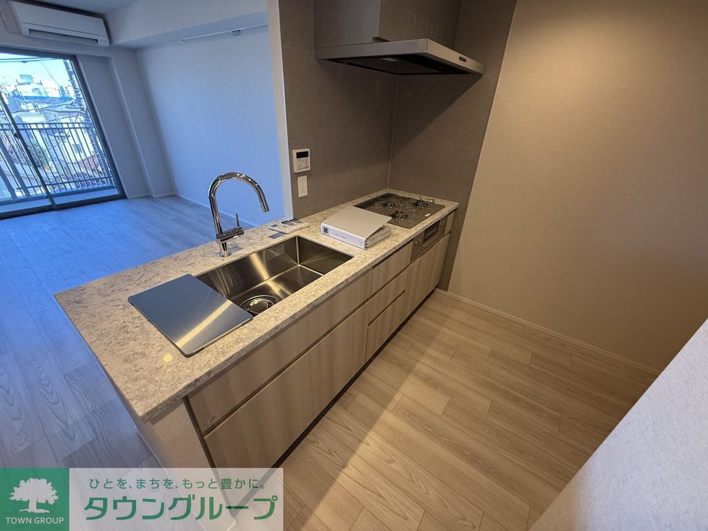 キッチン　バルコニー